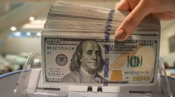 سعر الدولار مقابل الجنيه المصري في البنوك مساء السبت 7 مارس 2026